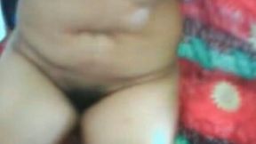 New webcam friend shows her chubby body and big saggy tits