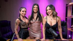 Revoada Podcast - Clara, Monique, and Taluane