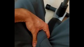 Pau duro na academia