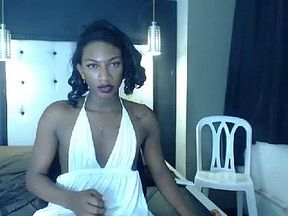 Solo tranny ebon amateur Jerking Her knob