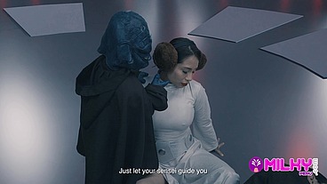Cum Wars: Master YODA fucks the hot princess Leia