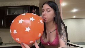 Nail Tease: Balloon Destruction