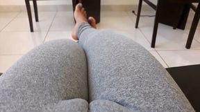 Tight Leggings Cameltoe & Bare Feet After Gym | Close & Teasing