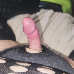 quick little cum spurt