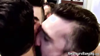 Amateur deepthroats two big cocks in hardcore threesome