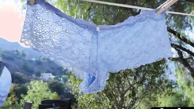 Enjoy the big tits and a perfect piece of the butt of Jenna Sativa