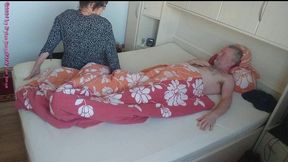 geiles sex treffen mit dicker milf 1 ** ausziehen und kuscheln **