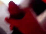POV Etudiant excité se branle sa grosse bite et éjacule partout