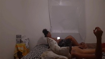 Eu e meu amigo comendo a morango rj amador