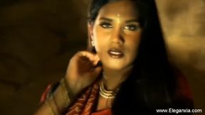 Voluptuous queen's asian action
