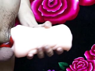 a hard test of a sex-toy and a test of the strength of this hawt mouth