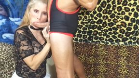 BIG NATURAL BREAST SEXY MILF SUCKS DICK & GETS POWERFUCKED DOGGYSTYLE & MISSIONARY