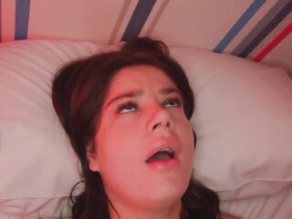 Smutty stepsisters Valkiria Lapiedra and Charlotte Lapiedra screw with tongues and toys