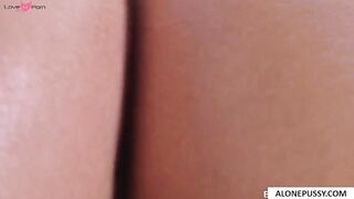 Hot MILF Channels Preston Monique Alexander Gets Facial After Wild Threesome