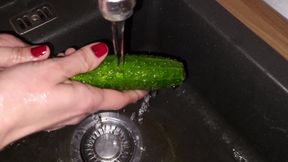 I put a cucumber in my hairy pussy
