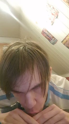 Beginner femboy can blow because dildo deep