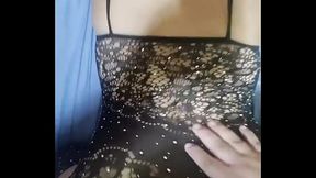 Danielita en malla negra en cuatro