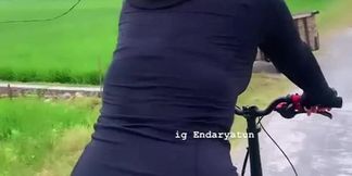 Indonesian sportswoman gets toned and fit