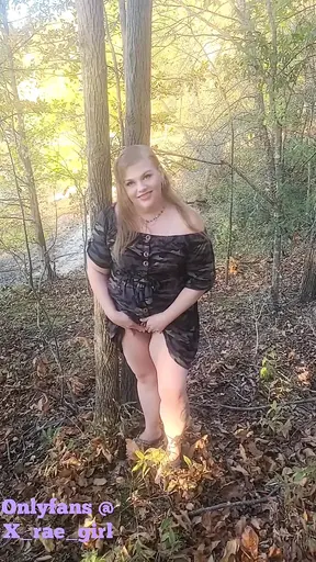 BBW milf gets fucked and squirts on outdoor vibrating dildo