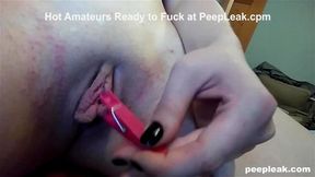 Amateur Ginger Hangs Clothes Pin Up Her Nipples and Clit