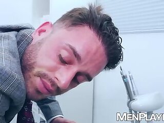 Handsome doctor Vadim Romanov anal and raw breeds Manuel Reyes
