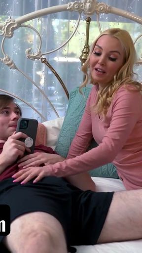 Perv Mom - Horny Stepson Records His Tempting Hot Stepmom Aaliyah Love Sucking And Riding His Cock   Clip 1