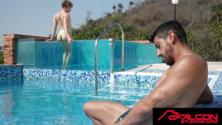 Danny Fantasy kisses and sucks massive cocks before raw outdoor bareback pounding