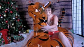 Bailey Paige: Inflatable Christmas Disappointment - mp4 hd