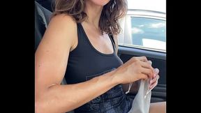 I fuck my ass with a dildo in my car in a parking