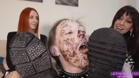 ALISA and SHEILA - Dirt for a pig! (4K)