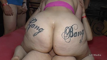 Chubby Bonita de Sax creampie gangbang cum filled
