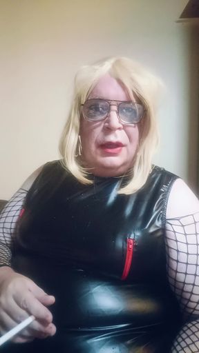 Hi and welcome to my new channel...  Full videos start 1st October