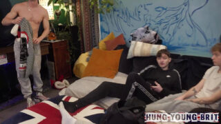 مص القضيب، جماع ثلاثي، جماع بدون واقٍ، جماع، جماع جماعي، قضيب ضخم – عاهرات مثليون هواة مراهقين ذوي قضيب ضخم يمارسون الجنس من الخلف