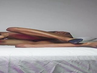 THIS CHAB LOVES TO SHAKE HIS BOOTY NICELY two