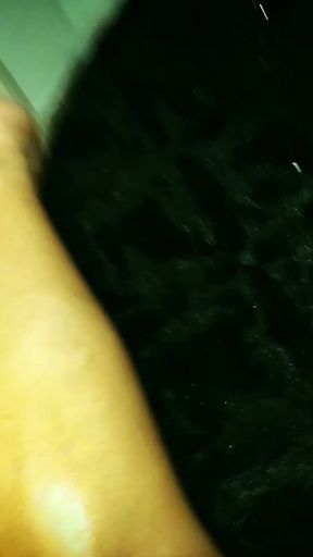 Albino Throated Lil Midget Colombiana Don.key Booty