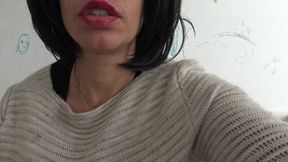 Single E Wants to Meet Men in Istanbul While Pregnant