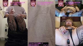 アナルプラグを挿して本棚をうろつく女装。興奮して最終的にはトコロテンしてしまう(笑)に