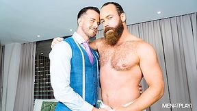 A Juicy Fitting - MENatPLAY