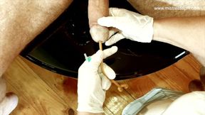 Dominatrix mistress April medical guinea pig