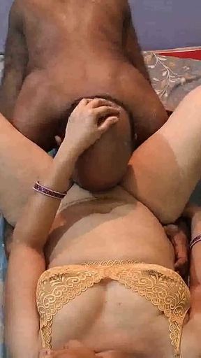 Romantic Hot Sex of Hottest Indian Bhabhi