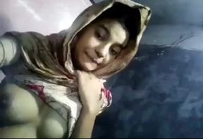 Bangladeshi grammo apu'r 3 ta oshlil clip share kora hoyeche