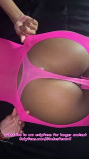 Her pussy won’t stop creaming on me again😩😍 Full video on onlyfans. Check bio