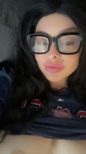 Mommy Masturbating, Talking Dirty, and Squirting