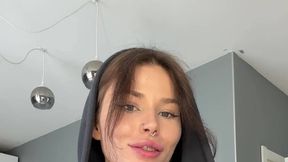 Member Video @LinaIvy @Showing Boobs and #Nude #Brunette #Solo #Big Boobs clips gratis movie | Tik.Porn
