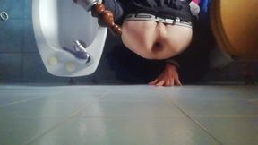 Guy tied her legs and opens her tight ass