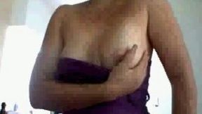 Webcam solo video with brunette hottie kneading her tits