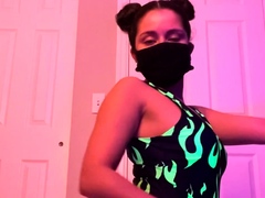 Solo booty assed babe ass toying masturbation in hi def