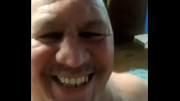 essa diarista sempre transa com o tiuzao na sa&iacute_da adora dar a xereca sem goza na rola do tiuzao safad&atilde_o