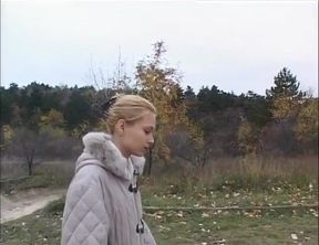 Solo pee girls sexy babe Victoria Sun