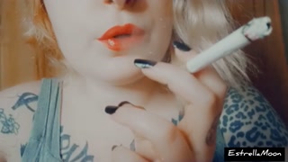 Close up - Smoking Fetish
